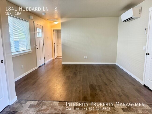 Foto del edificio - 1841 Hubbard Ln