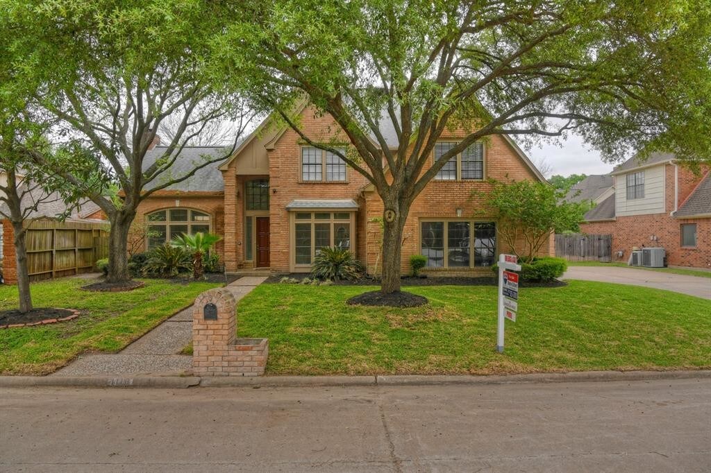 1118 Fleetwood Pl Dr, Houston, TX 77079 House Rental in Houston, TX