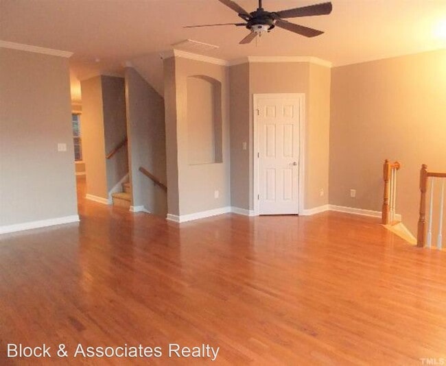 Building Photo - 3 br, 2.5 bath House - 4019 Baileyfield Drive