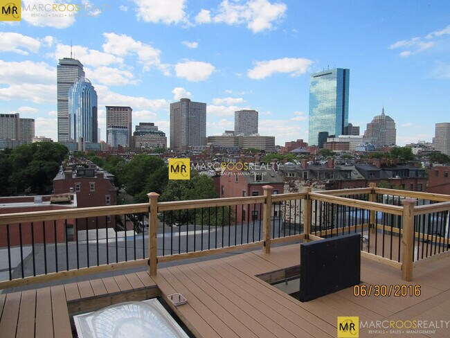 Foto del edificio - 678 Tremont St