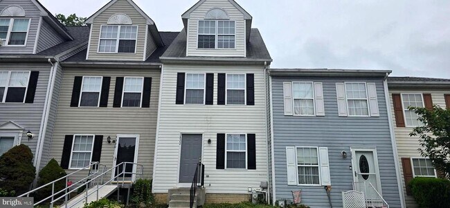 Foto del edificio - 3822 Swift Run Dr