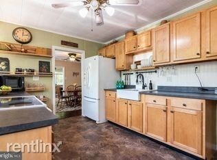 Building Photo - 7229 Graces Quarters Rd