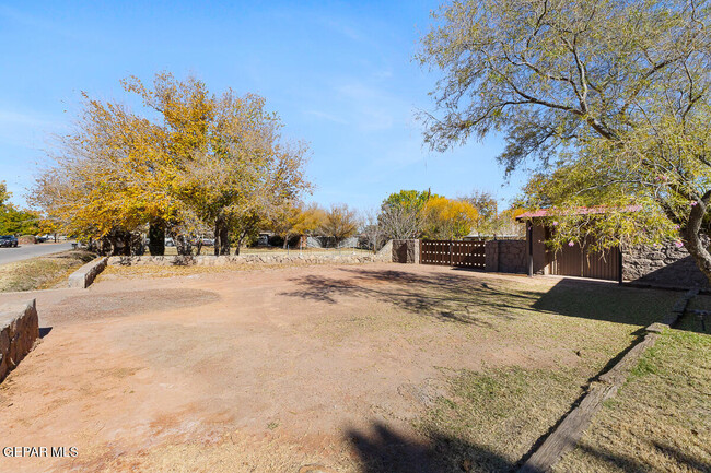 Building Photo - 5100 1 Ocotillo St