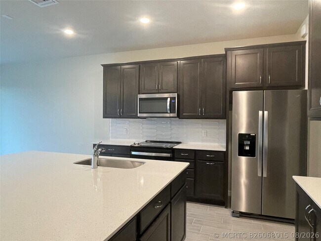 Foto del edificio - 8191 Cinch Way