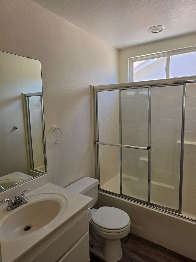 Building Photo - Beautiful North La Quinta Home