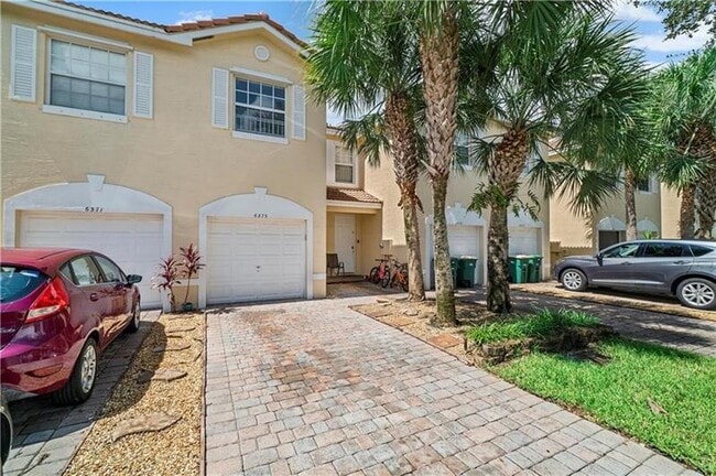 Building Photo - 6373 Landings Way