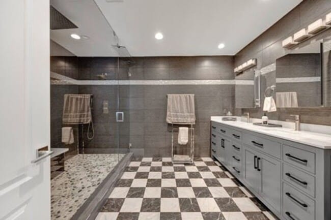 Building Photo - Fully Furnished Elegant Home