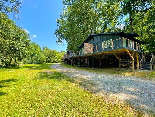 Foto del edificio - 311 Stevens Ln