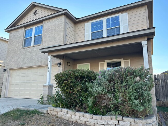 Foto del edificio - Beautiful Home in Stone Oak!