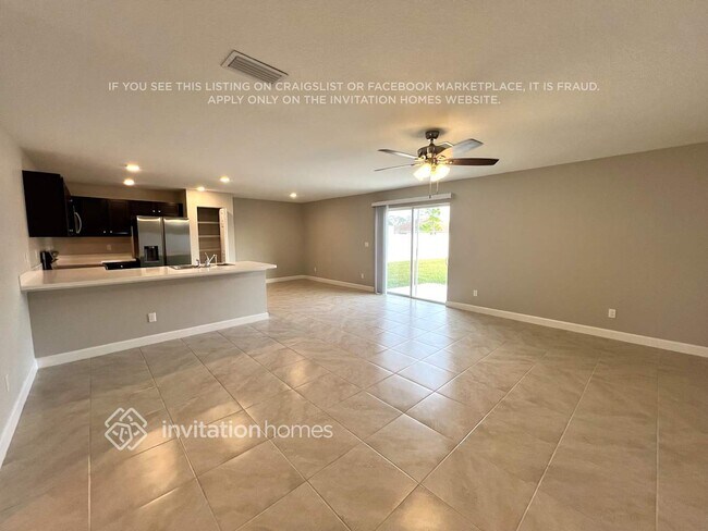 Foto del edificio - 2677 SW Fair Isle Rd