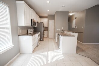 Building Photo - 13165 Snow Ln