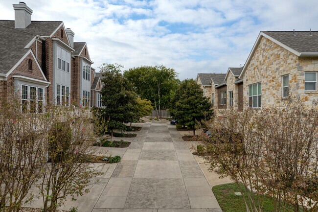Building Photo - 1211 Haven Ln