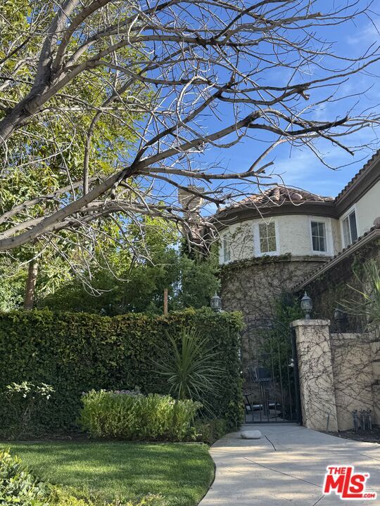 Foto principal - 6076 Alexandra Ct