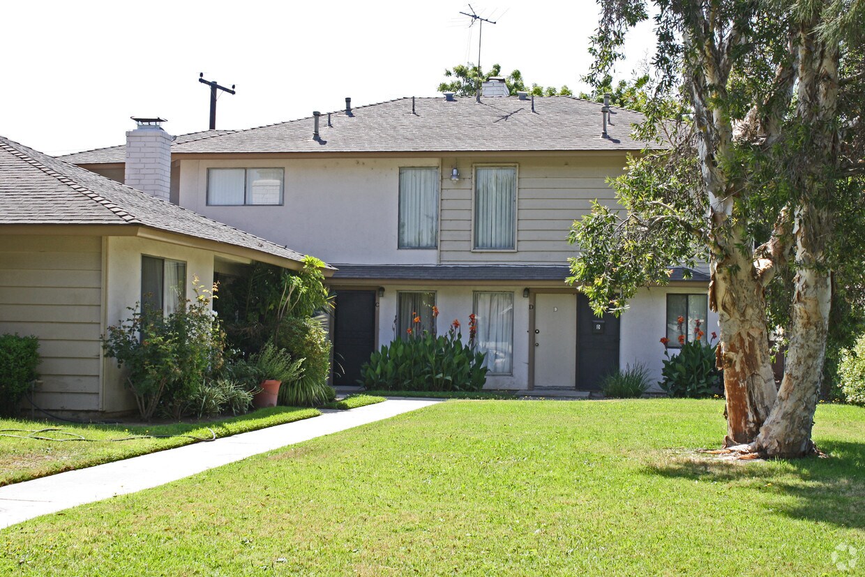 Foto del edificio - 14682 Carfax Dr