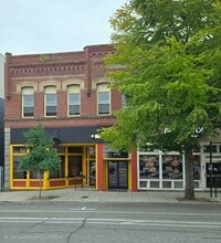 Building Photo - 1053 N State St