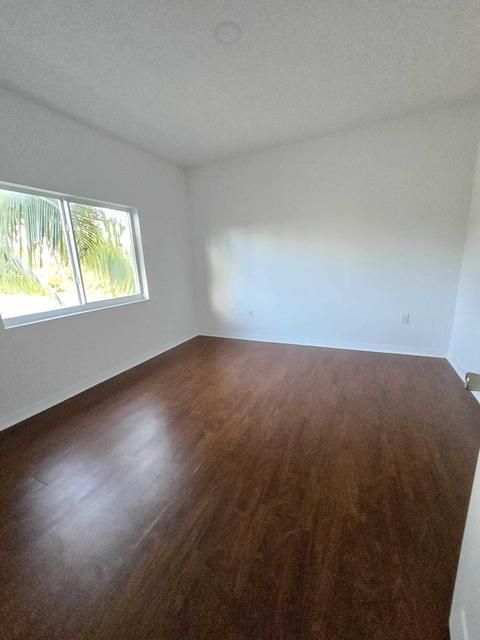 Foto del edificio - 408 SW 9th St