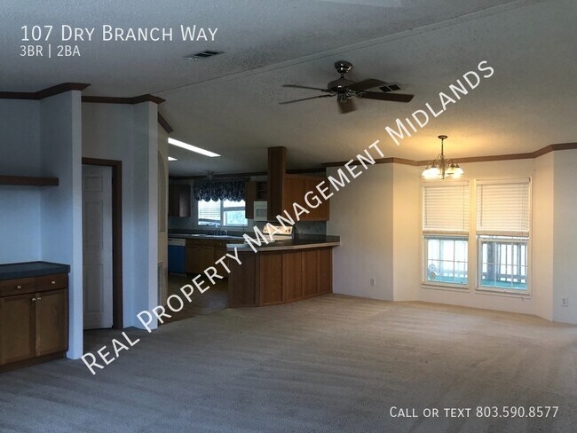 Building Photo - Spacious Mobile Home in Hopkins! Apply Now...