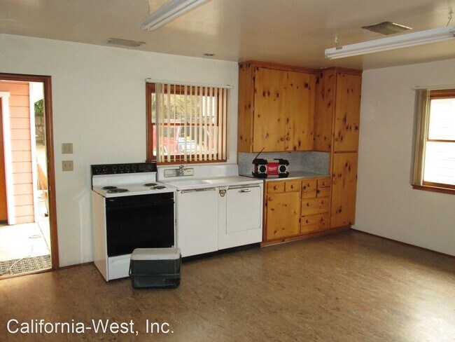Building Photo - 3 br, 2 bath House - 1844 Mccollum St.