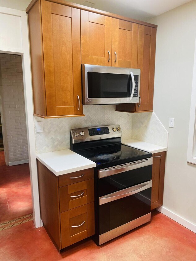 Foto principal - 2908 E 18th St