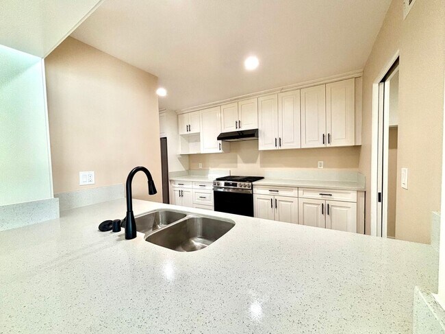 Foto del edificio - 2013 Victoria