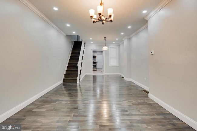Foto del edificio - 1210 N Howard St