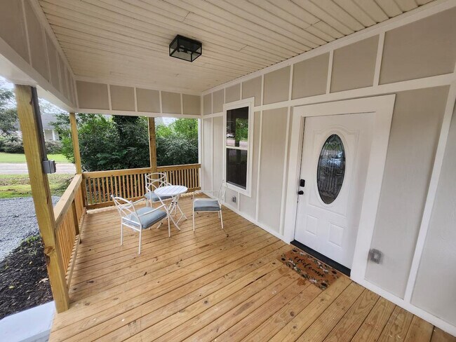 Foto del edificio - 216 Brockman Ave