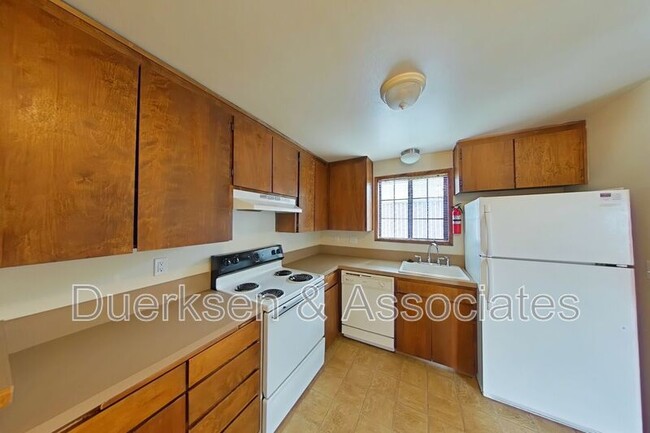 Foto del edificio - 2671 NW Grant Ave