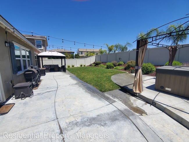 Building Photo - 4 br, 2 bath House - 30234 Mahogany