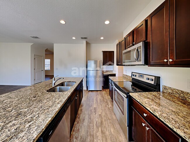 Foto del edificio - 4761 Osprey Way