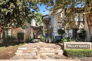 Building Photo - 15511 Sherman Way