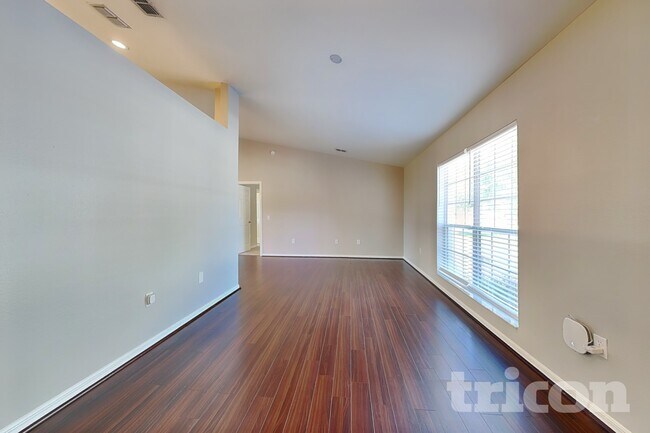Foto del edificio - 10752 Carloway Hills Dr