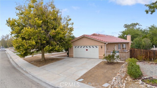 Foto principal - 43805 Nicole St