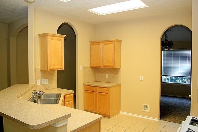 Building Photo - 6314 Bonnie Chase Ln