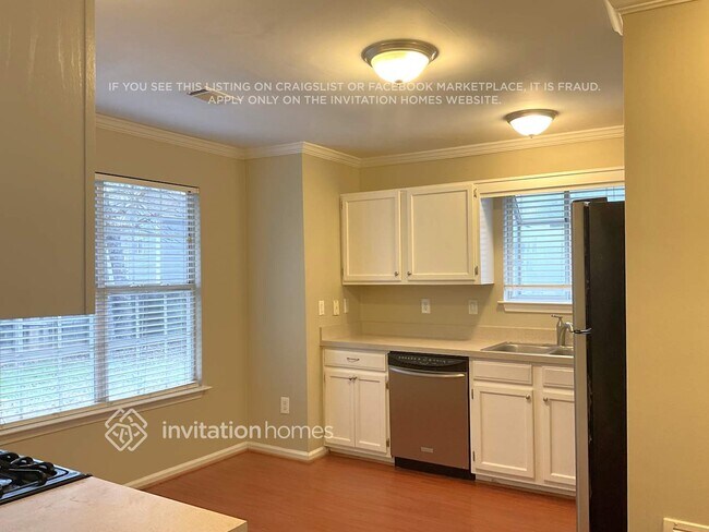 Foto del edificio - 2129 Summer Wind Dr SW