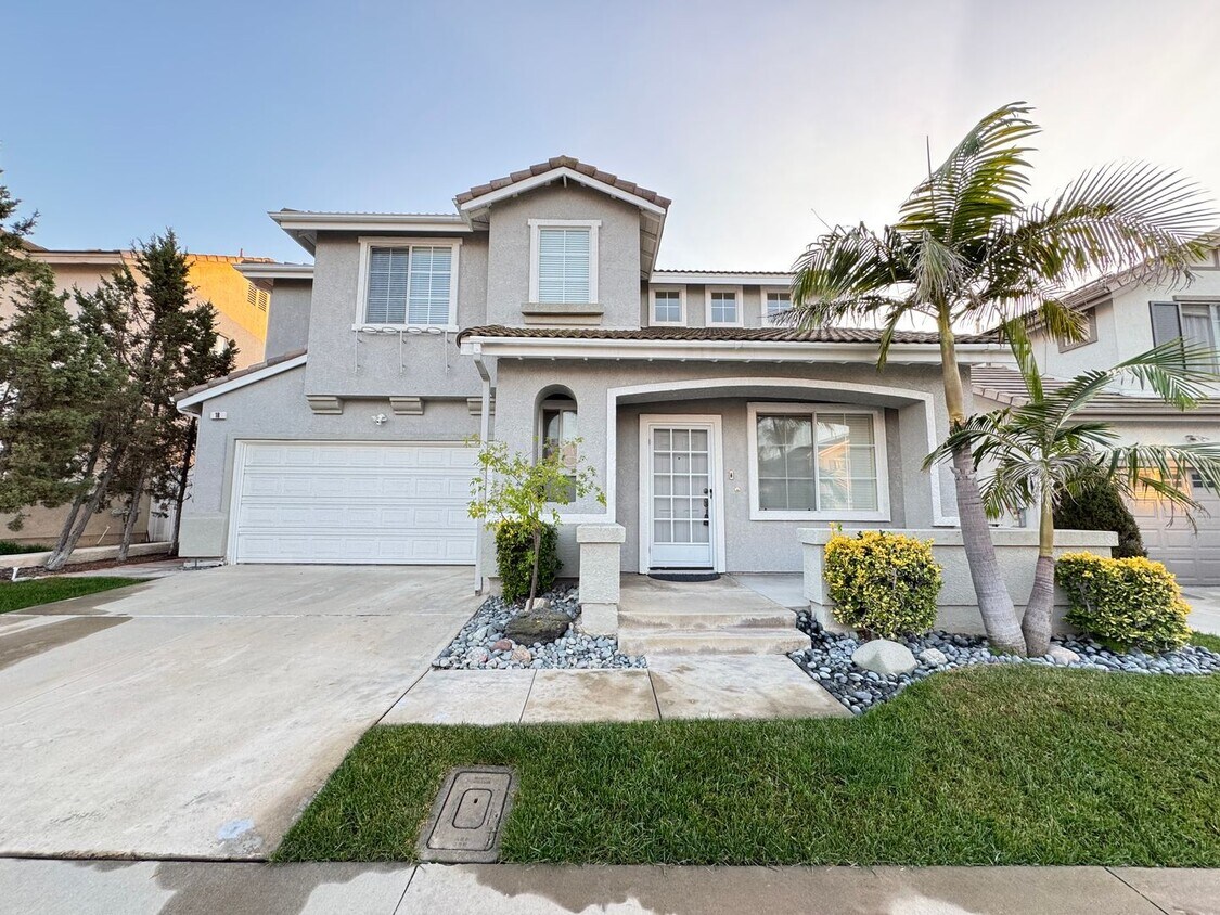 Primary Photo - Immaculate 3Bd/2.5Ba Home in Foothill Ranch w/Community Pool, Water Softener and Amazing Location!