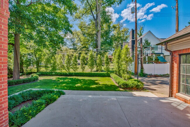 Foto del edificio - 200 Aspen Rd