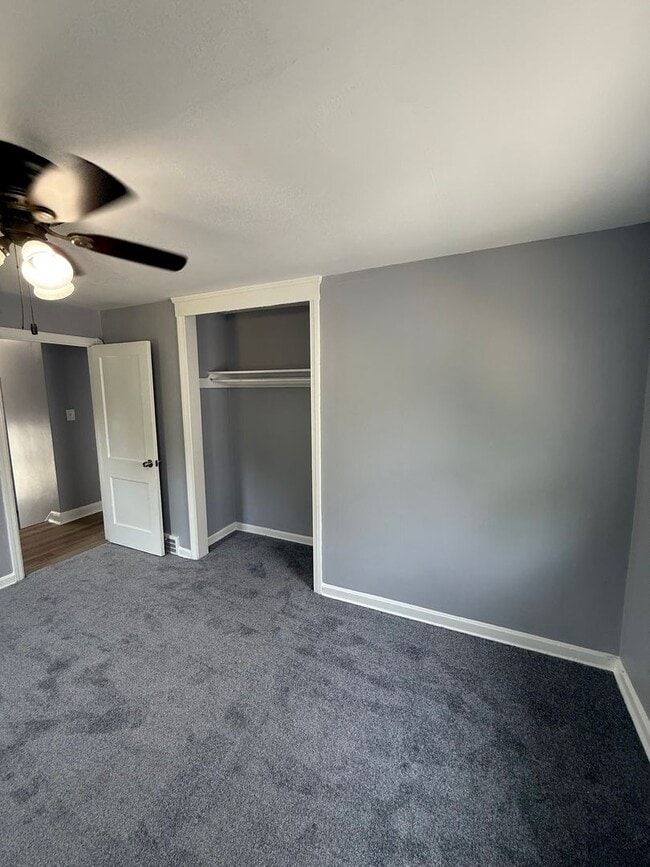 Foto del edificio - SECTION 8 AND EDEN ACCEPTED! Newly Renovat...