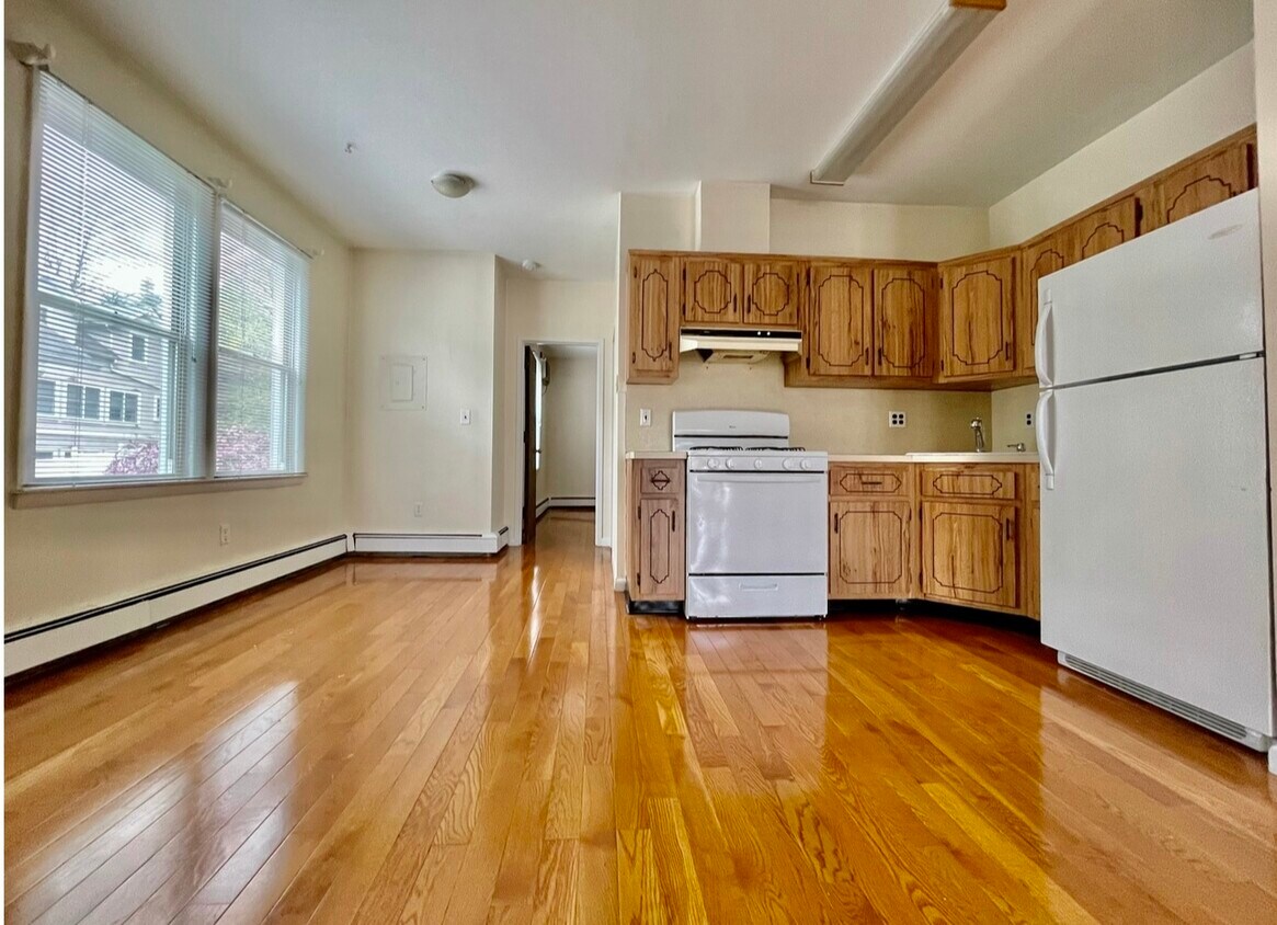 252 Purchase St Unit 3, Rye, NY 10580 Apartments in Rye, NY