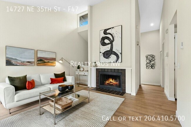 Foto del edificio - 14727 NE 35th St