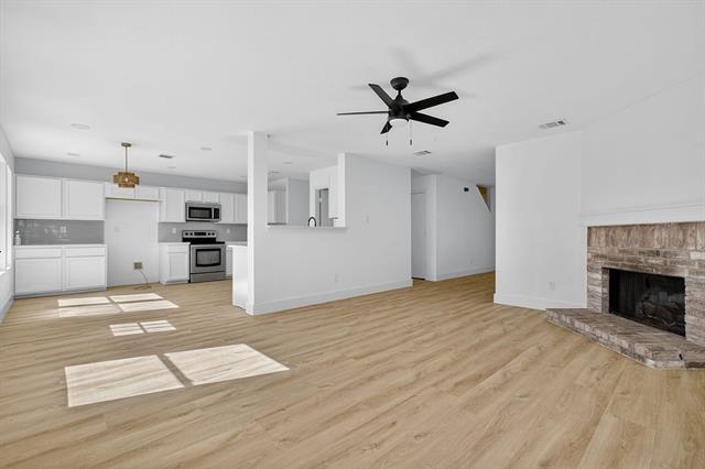 Foto del edificio - 4241 Meadowknoll Dr