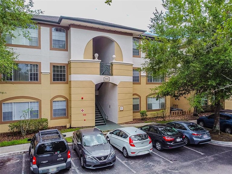 Primary Photo - 17106 Carrington Park Dr