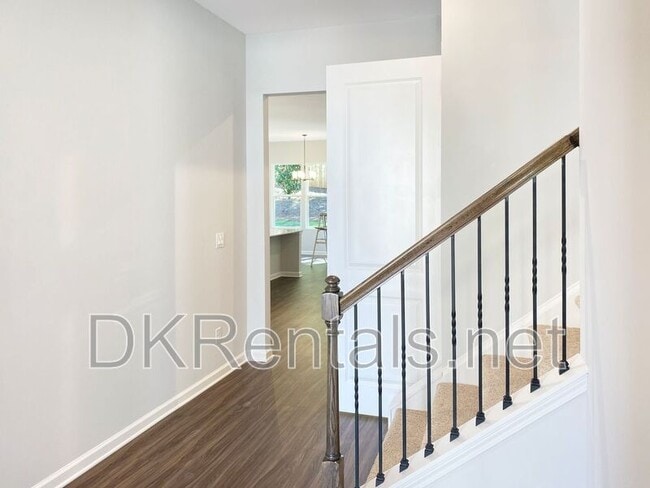 Foto del edificio - 241 Birchwood Row