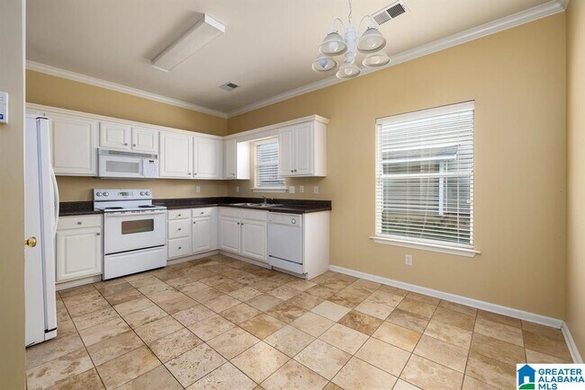 Building Photo - 5423 Cottage Ln