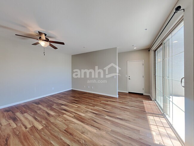 Foto del edificio - 20793 W Maiden Ln