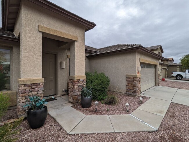 Foto del edificio - 17955 N 168th Ln