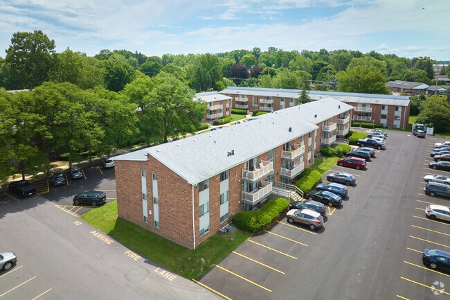 Foto del edificio - Winton Village Apartments