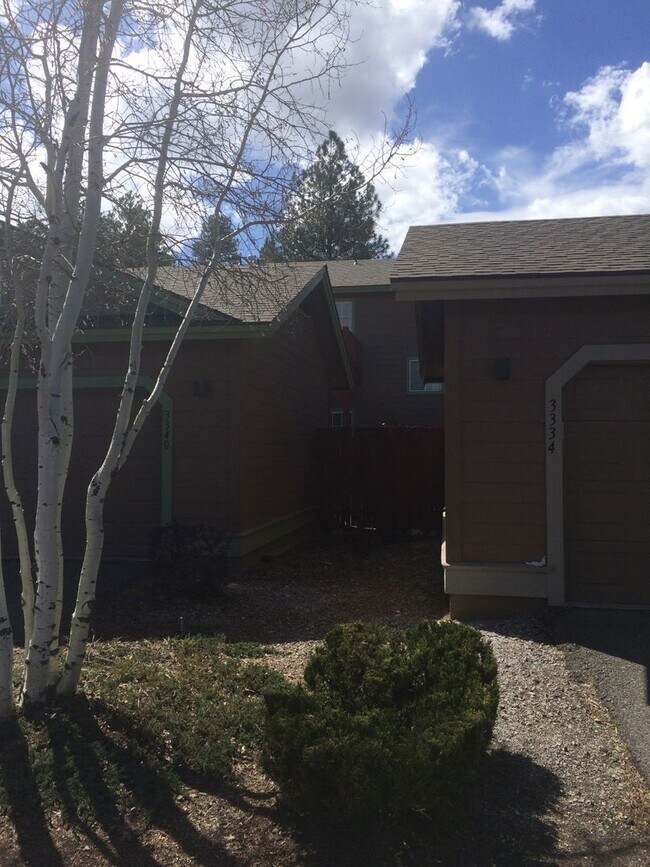 Foto del edificio - wonderful 3 bedroom townhome with a great location!