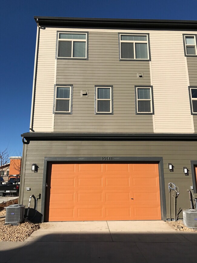 10141 Belvedere Lp, Lone Tree, CO 80124 Townhome Rentals in Lone Tree