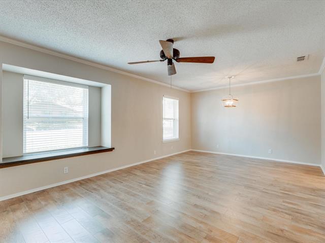 Foto del edificio - 3008 Croydon St