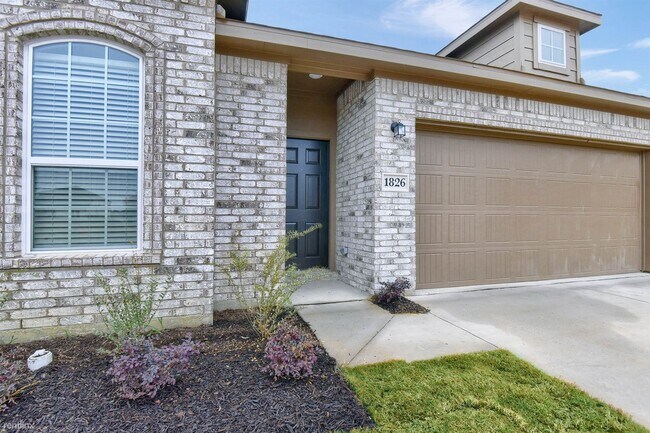 Building Photo - 3 br, 2 bath House - 1826 Boxwood Dr